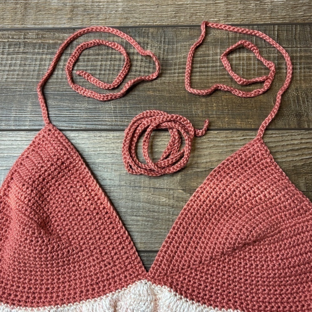Handcrafted Ruffle Halter Crop Top Bamboo Yarn Art Handmade Crochet Knit Summer - Picture 11 of 16